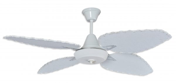 Ventilador SIENA blanco palas y tapa forrada de rattan. Tono blanco