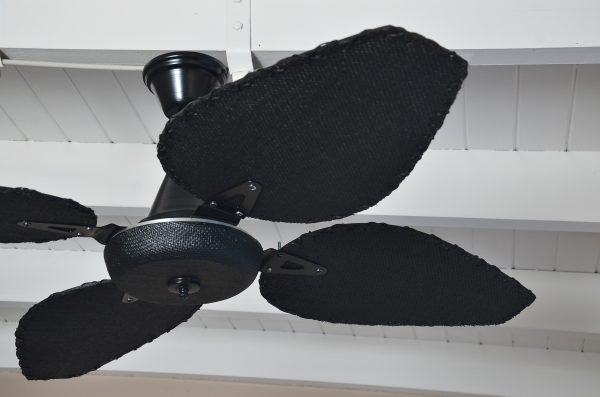 Ventilador SIENA negro palas y tapa forrada de rattan. Tono negro - Imagen 2