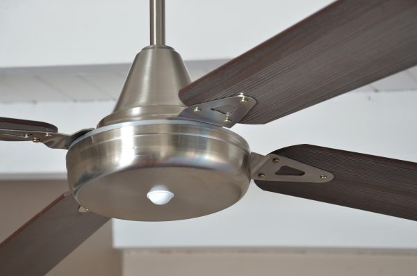 Ventilador GÉNOVA platil palas de melamina. Tono nogal - Imagen 2